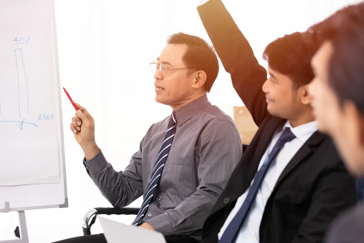 Read more about the article 7 Signs Your Business Has Outgrown Your Current Strategy