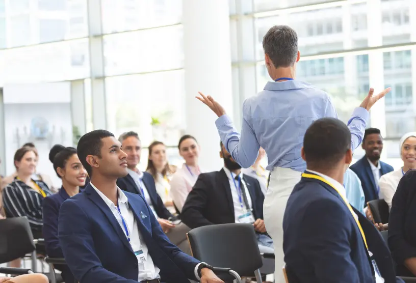 Read more about the article How Leadership Coaching Programs Help Professionals Adapt to Workplace Challenges